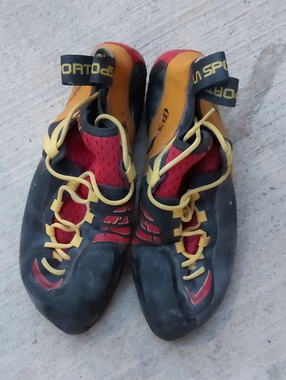 La Sportiva Genius EU 45.5 Climbing Shoes